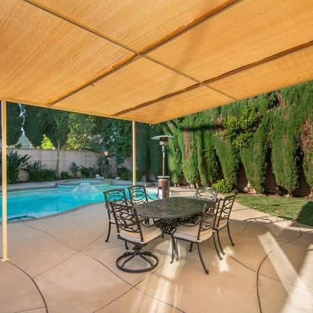 Large Home With Pool + Jacuzzi 洛杉矶 外观 照片